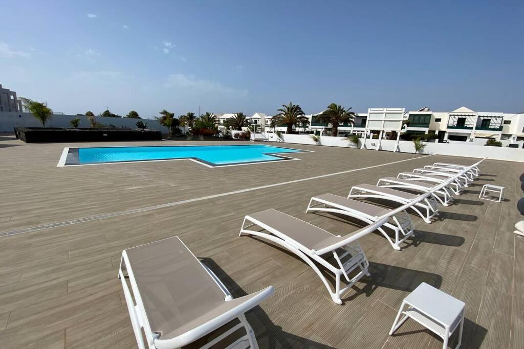 Apartamento Oasis View Lanzarote Costa Teguise Exterior foto